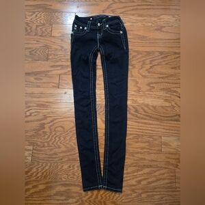 Women’s Black Skinny Jeans with Contrast Stitching